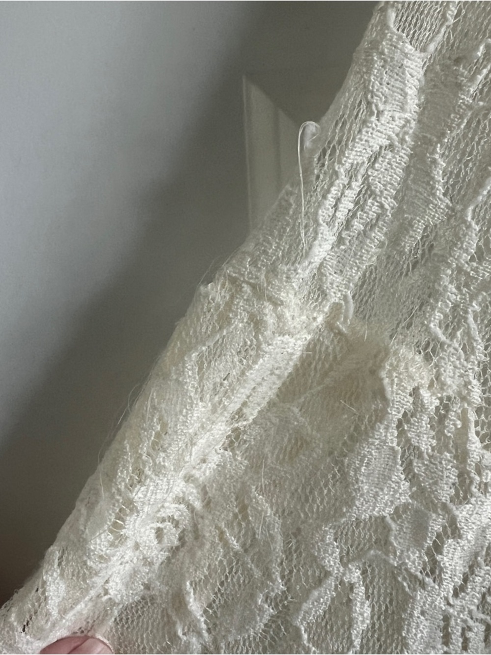 WE THE FREE Free People Wildlands Graphic Lace Bell Sleeve Oversized Size Small - Picture 9 of 11